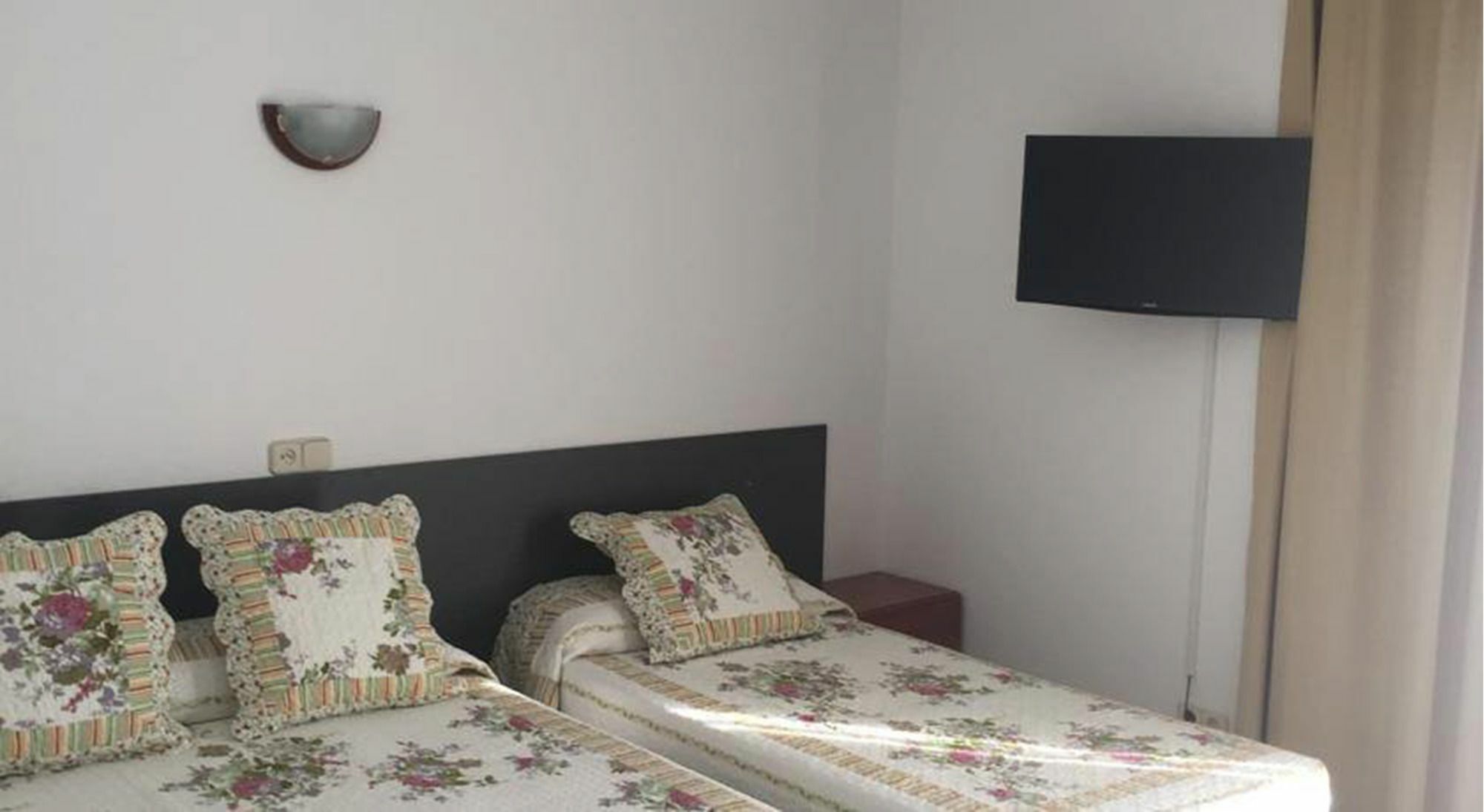 Hostal Bonavista Blanes Exteriér fotografie